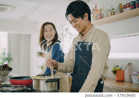 男女生活方式美食 57919605