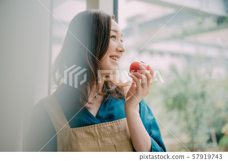 女性生活美食 57919743