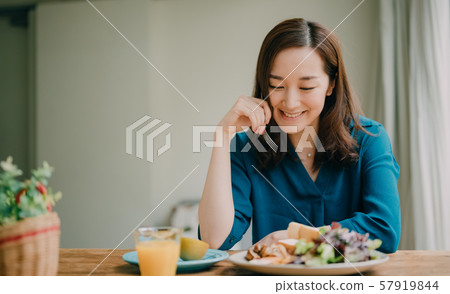 Female lifestyle diet Female lifestyle diet 57919844