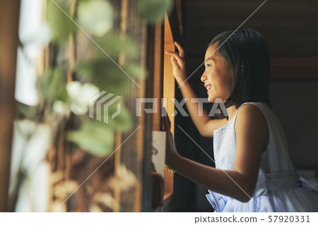 Girl child study 57920331