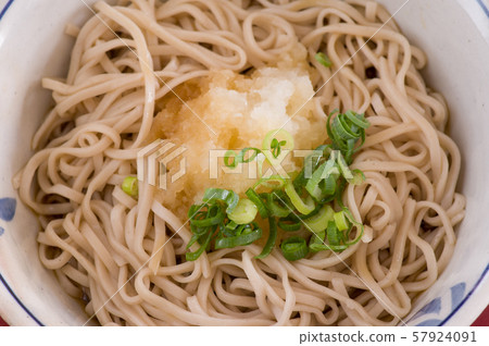 磨碎的顏射蕎麥麵 磨碎的顏射蕎麥麵 57924091