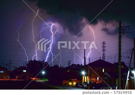 Lightning strike (composite multiple images) Lightning strike (composite multiple images) 57924958