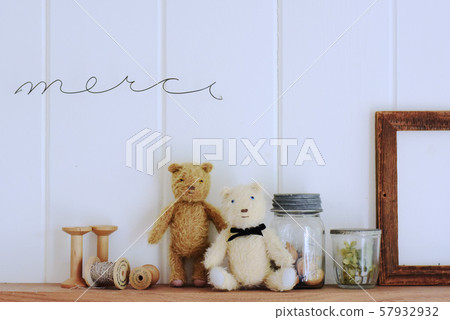 hand made, hand-made, handcrafted 57932932