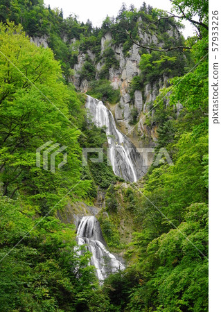 September Higashikawacho 51 Hagoromo Falls, Tenjinkyo 57933226