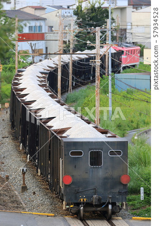 秩父鐵路Deki 504礦石貨運列車 57934528