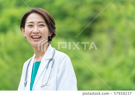 Female doctor medical image 57938237