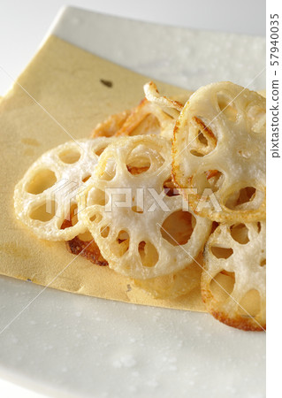 Lotus root chips Lotus root chips 57940035