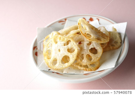 Lotus root chips Lotus root chips 57940078