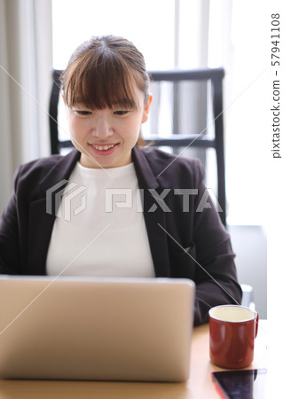 職業女性 職業女性 57941108