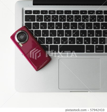 PC and mobile phone 57942410