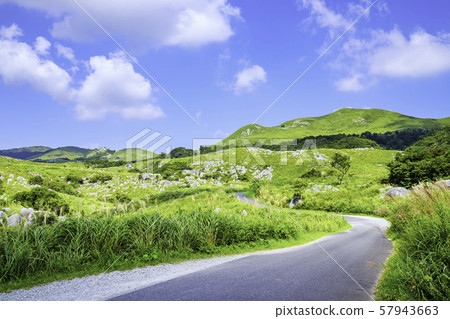 Beautiful scenery of Hiraodai Beautiful scenery of Hiraodai 57943663