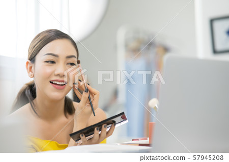 女性化妝練習 57945208