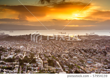 San Francisco, California, USA Noe Valley San Francisco, California, USA Noe Valley 57954139