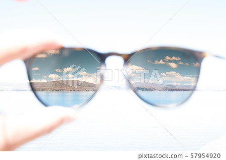 太陽鏡的風景 太陽鏡的風景 57954920