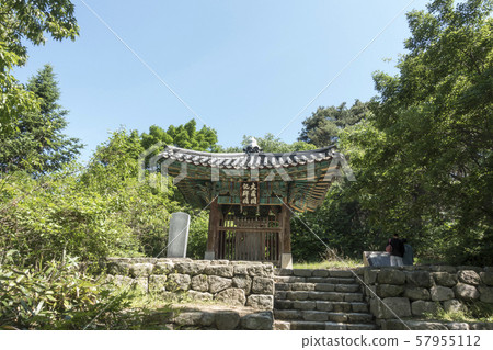 Sinsa Temple, Yeoju, Gyeonggi-do 57955112