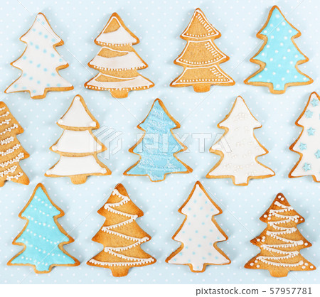 Christmas pattern of ginger cookies Christmas pattern of ginger cookies 57957781