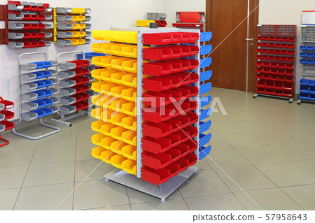 Universal Plastic Boxes Universal Plastic Boxes 57958643