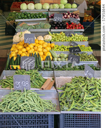 Vegetables Vegetables 57958644