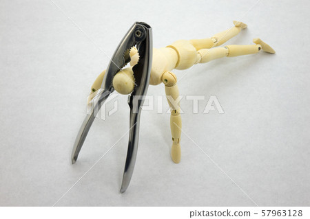 A strangled person A strangled person 57963128