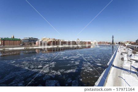 Moskow (Moskva) River embankment and the Piter the Thirst Monument, Russia (winter day)  57971164