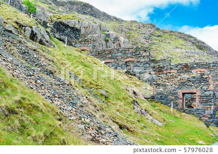 Beautiful mountains in Wales 57976028