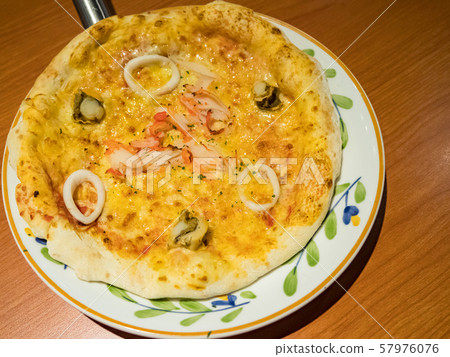 italian bread: Focaccia in dish italian bread: Focaccia in dish 57976076