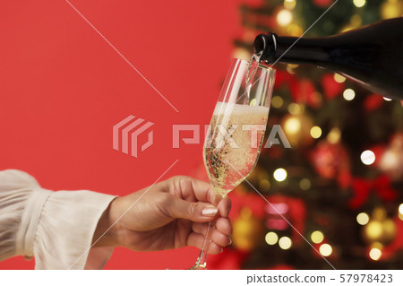 Christmas tree champagne Christmas color 57978423