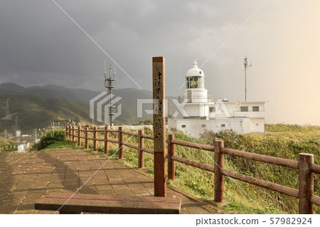風暴中的龍崎燈塔 57982924