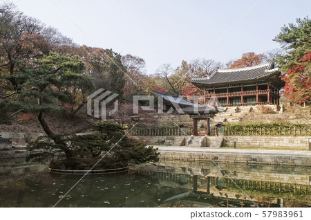 Juhapru, Seohyanggak, Fish Gate, Biwon, Changdeokgung Palace, Jongno-gu, Seoul 57983961