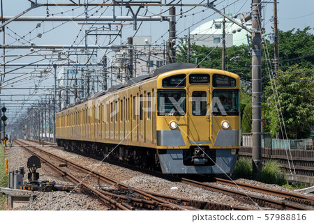 Seibu Shinjuku Line 2000 series 57988816