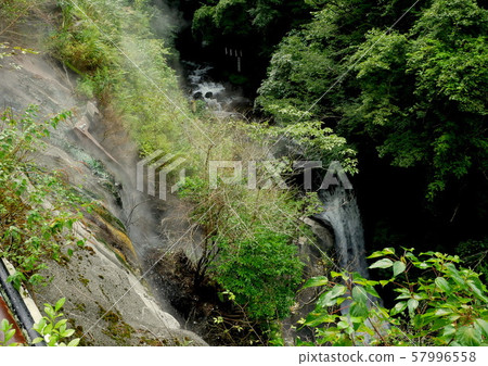Hakone's unexplored serpentine valley Dazai stone bath 57996558