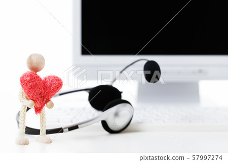 Couple, couple, family Couple, couple, family 57997274