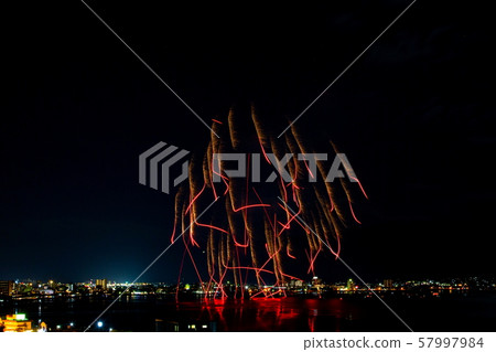 Su訪湖煙花 Su訪湖煙花 57997984