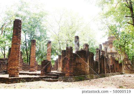 travel to sri satchanalai old city, sukhothai travel to sri satchanalai old city, sukhothai 58000519