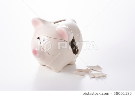 Cracked piggy bank Cracked piggy bank 58001183