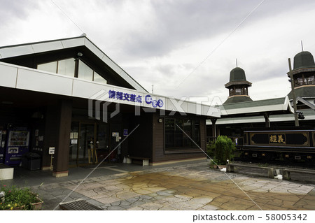 JR Wakasa Hongo Station Information intersection Potar Yoshitsune Ooi-cho, Oi-gun, Fukui Prefecture 58005342