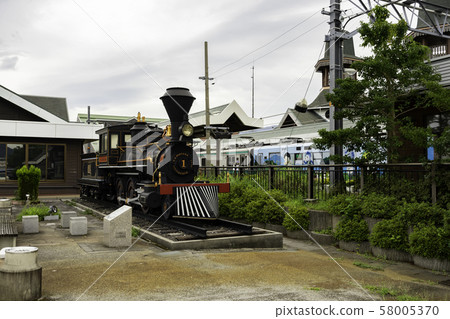 JR Wakasa Hongo Station Yoshitsune (Ooi-machi, Oi-gun, Fukui Prefecture) 58005370
