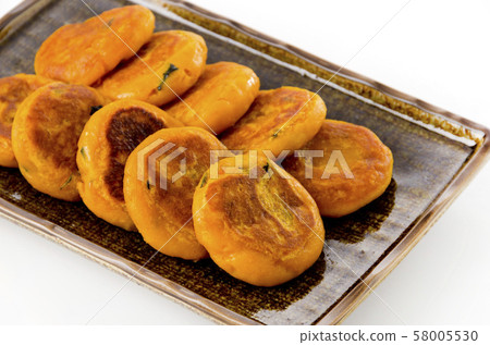 Pumpkin rice cake 58005530