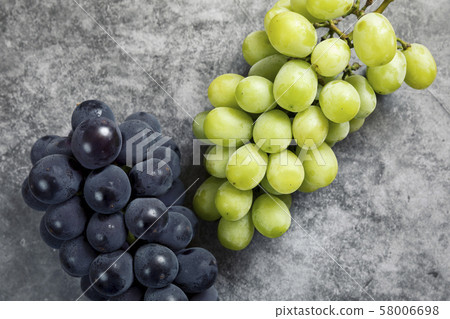 Grape Grape Shine Muscat and Kyoho 58006698