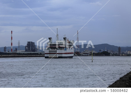 Omuta City Miike Port Typhoon Evacuation, Omuta City Miike Port Typhoon Evacuation, 58008482
