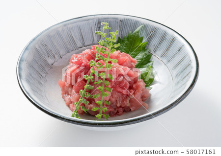 Fall in tuna 58017161