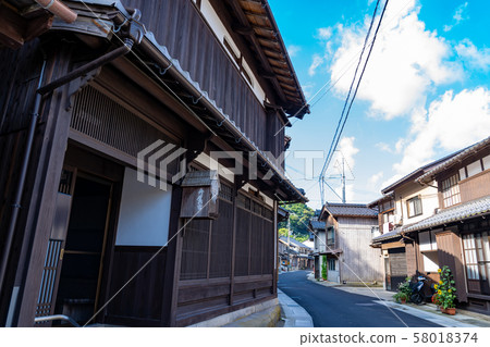 Funaya-no-Yado, Machinami, Ine no Funaya, Kyoto Prefecture 58018374