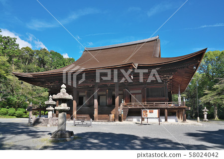 滋賀縣大津市恩上寺町[Chojoen Enjoji Temple（Mitoji）Kindo] 58024042