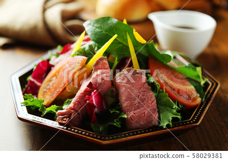 Roast beef salad Roast beef salad 58029381