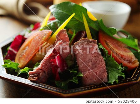 Roast beef salad Roast beef salad 58029400
