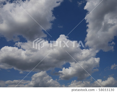 Cloud in the sky 58033130