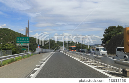 瀨戶內島廣海海道線,新大鳥橋(右邊是尾道橋) 瀨戶內島廣海海道線,新大鳥橋(右邊是尾道橋) 58033268