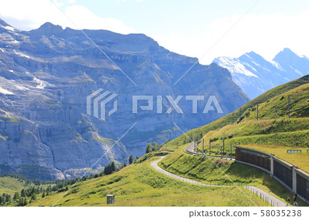 Scenery around Kleine Scheidegg, Switzerland Scenery around Kleine Scheidegg, Switzerland 58035238