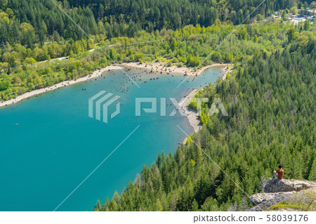 Hiking in the Rattlesnake Ridge in Washington State Hiking in the Rattlesnake Ridge in Washington State 58039176