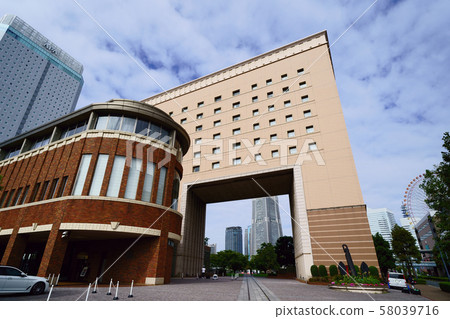 Yokohama Minato Mirai Hotel 58039716